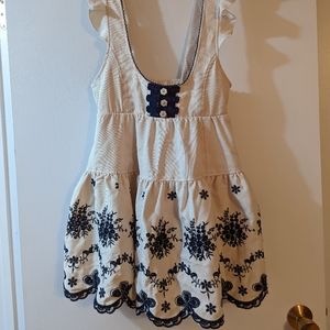 Liz Lisa Embroidered Scalloped Jumper Skirt/Pinafore Dress - Beige